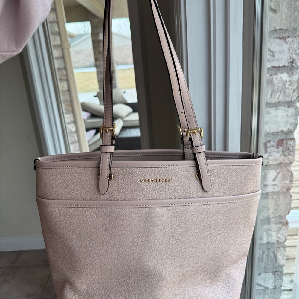 MICHAEL Michael Kors Light Pink Tote